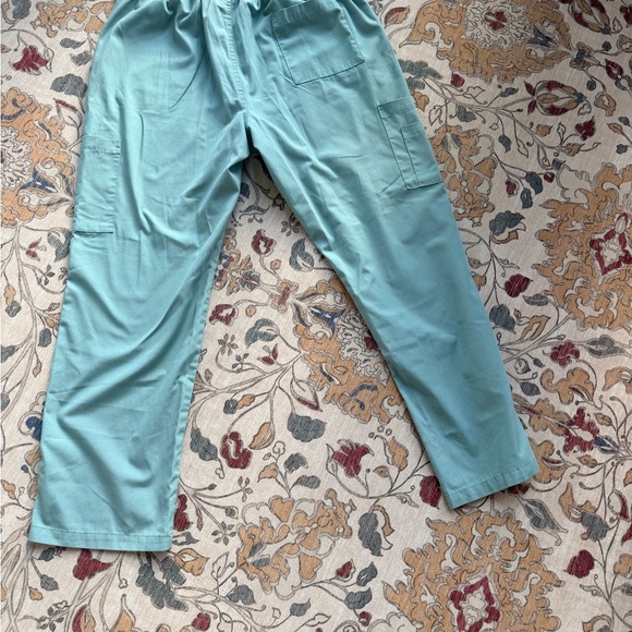 Women's blue scrub bottoms - Picture 4 of 5